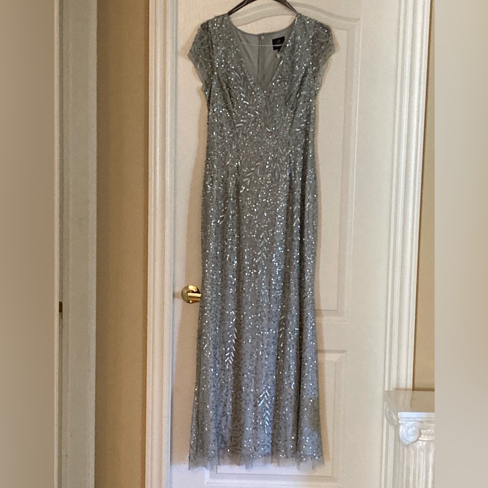 Adrianna Papell gown - Picture 4 of 6